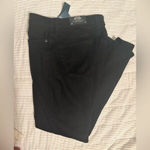 Hollister No Fade Black Athletic Skinny Jeans 30x30